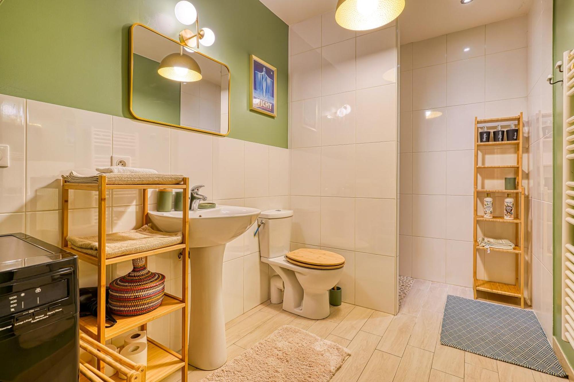 Superbe Studio Avec Terrasse Brunoy Экстерьер фото